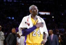 Camiseta de Kobe Bryant de Los Angeles Lakers subastada por casi 6 millones