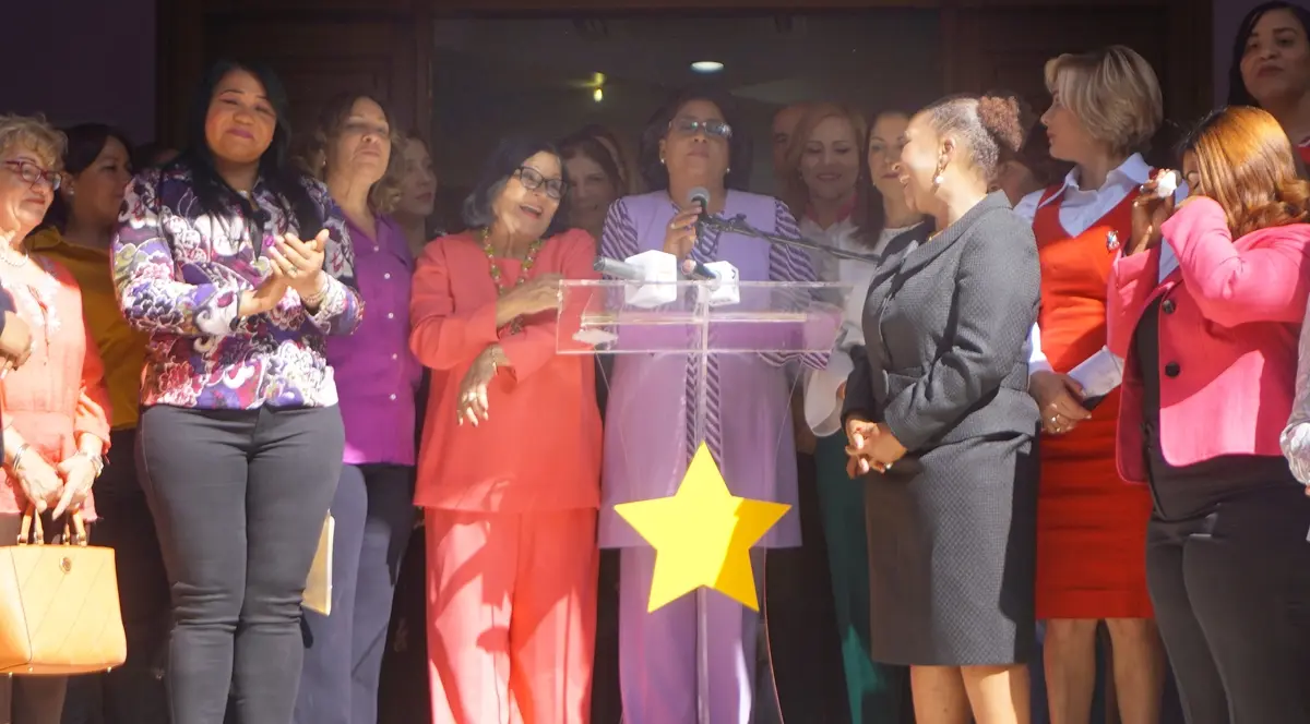 Cristina Lizardo resalta aportes de la mujer dominicana en las conquistas logradas