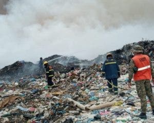 Humarada por fuego Duquesa trastorna ciudad