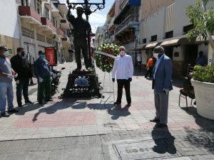 Rinden homenaje a héroes de abril