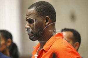 Juez: R Kelly debe permanecer encerrado en tiempos de virus