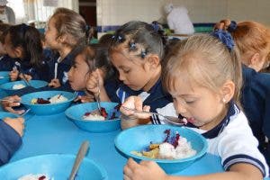 Estos son los lugares de NYC donde padres pueden procurar alimentos para sus hijos