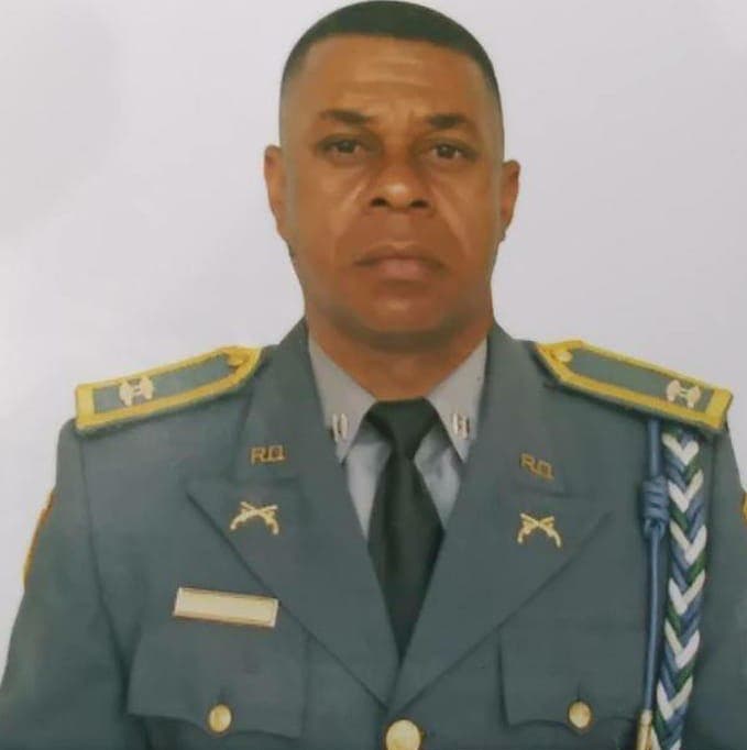 Policía apresa presunto autor de la muerte de teniente en Manoguayabo