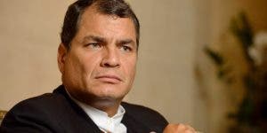 Rafael Correa dice que consulta en Ecuador fue una victoria del pueblo y un freno a Noboa