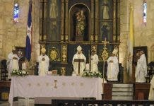 Monseñor Francisco Ozoria llama a los sacerdotes y diáconos a ser solidarios
