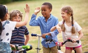 Gomitas masticables con vitamina C para cuidar la salud de los niños