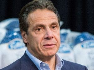 Andrew Cuomo da luz verde abrir estadios de NY