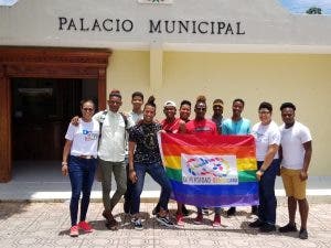 Realizan campaña de ayuda a comunidad LGBTIQ afectada por COVID-19