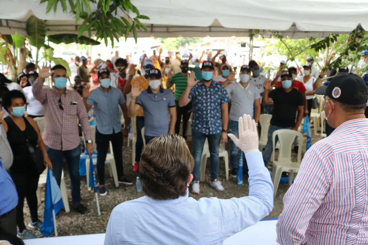 Renuncian del PRD dirección completa de Nagua y pasan al PRM