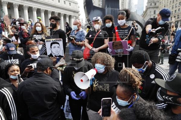 Nueva York: cientos de manifestantes vuelven a la calle para protestar por la muerte de Floyd