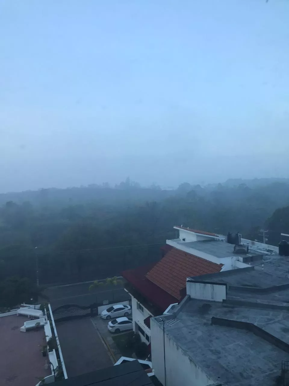 Humo de Duquesa cubre Santo Domingo Norte, Distrito Nacional y la provincia