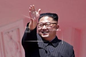 Kim Jong Un aparece en público por primera vez en 20 días