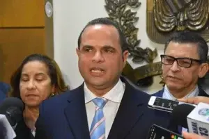 Fuerza del Pueblo denuncia presidente Medina presiona para que JCE no designe su delegado Técnico