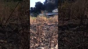 Otro gran incendio se registra en taller de Brisas del Este