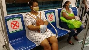 Contagio del coronavirus: qué puedes hacer para reducir el riesgo de contraer covid-19 cuando viajas en transporte público