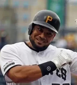 Los Metros firman al veterano Melky Cabrera