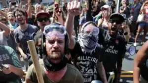 Muerte de George Floyd: qué es Antifa, el movimiento de extrema izquierda que Trump quiere declarar «organización terrorista» por las protestas