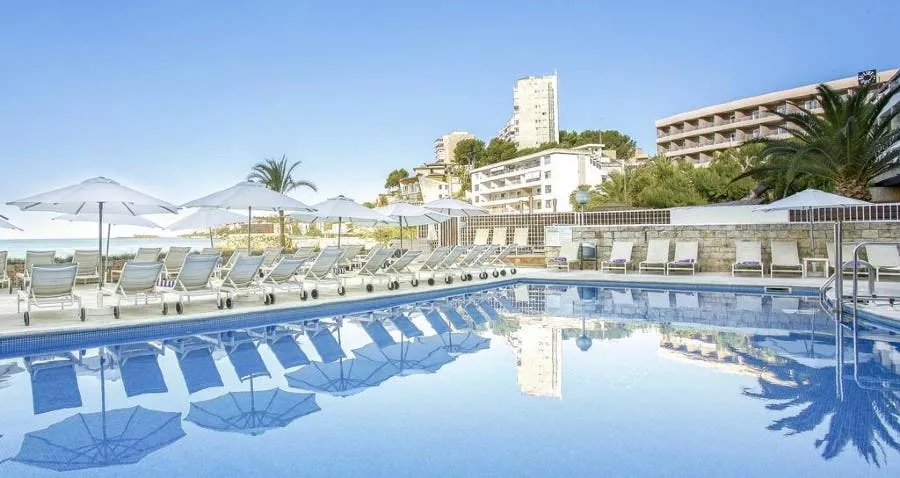 Be-Live-Adults-Only-Marivent-1