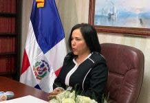 Exdirectora de la Junta del Distrito afirma no cometió desacato en sus funciones