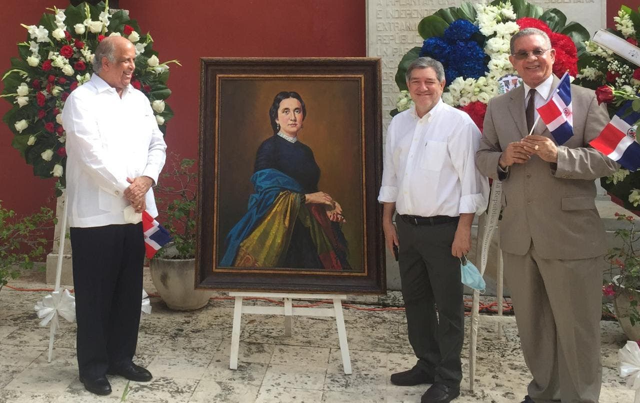 Instituto Duartiano conmemora el bicentenario del natalicio de Rosa Duarte con acto