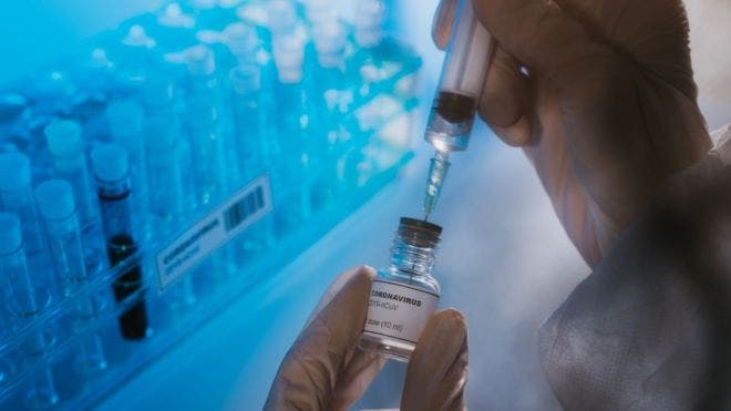 EE.UU. dice que la pausa de J&J no afectará a su plan de vacunación