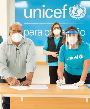 Unicef entrega 10 toneladas de equipos de protección