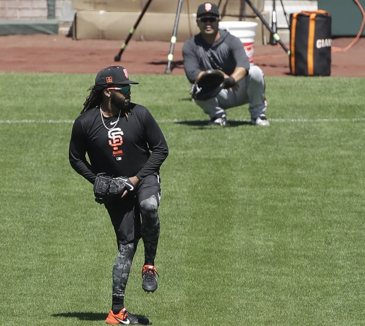 Lanzador dominicano Johnny Cueto impresiona  en las prácticas los Gigantes