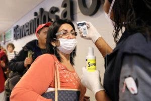 Gobierno de Puerto Rico retoma el uso de mascarilla en lugares cerrados