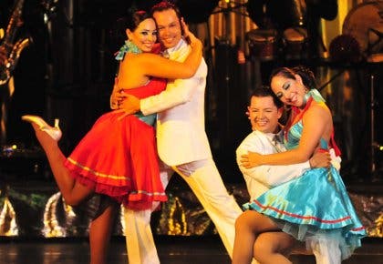Delirio, récord Guinness por mayor cifra de personas bailando salsa en línea