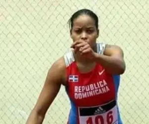 Juez conocerá mañana coerción a Atleta Juana Castillo, acusada de matar a su pareja