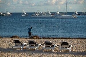 República Dominicana clausura balnearios y playas públicas ante el avance de la pandemia