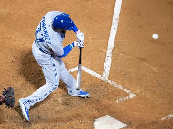 Dominicanos Teoscar Hernández y Maikel Franco echaron chispas con el bate