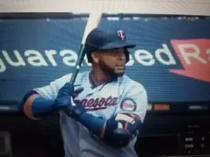 Nelson Cruz conecta dos cuadrangulares y remolca siete carreras; Carrasco regresa tras superar el cáncer y gana