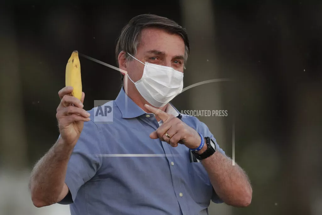 Bolsonaro dice que salió negativo en prueba de coronavirus