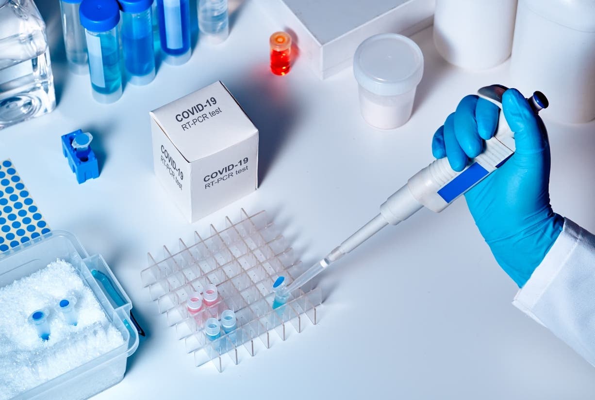 País recibe cargamento de 100 mil pruebas PCR