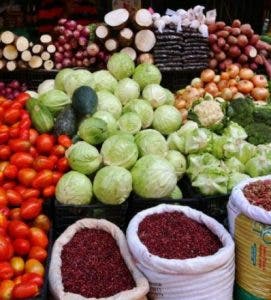 La crisis alimentaria puede empeorar en los próximos meses, avisan en Davos