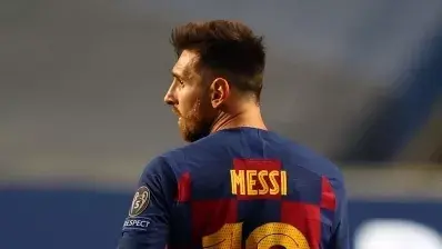 Messi regala camisetas firmadas para agradecer las vacunas para la Conmebol