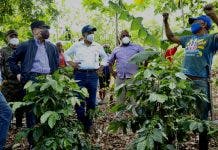 Danilo Medina realiza visita sorpresa en Elías Piña; verifica avances de Proyecto de Desarrollo Agroforestal