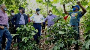 Danilo Medina realiza visita sorpresa en Elías Piña; verifica avances de Proyecto de Desarrollo Agroforestal