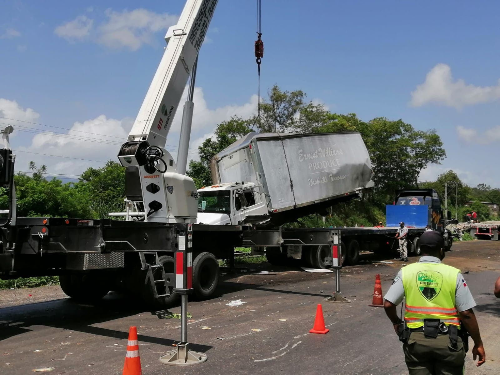 Se restablece el tránsito en Autopista Duarte tras accidente en Bonao