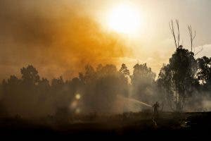 Palestinos lanzan cohete desde Gaza hacia Israel en nueva noche de violencia