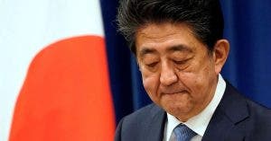 Los problemas de salud que, por segunda vez, obligan a Shinzo Abe a renunicar     