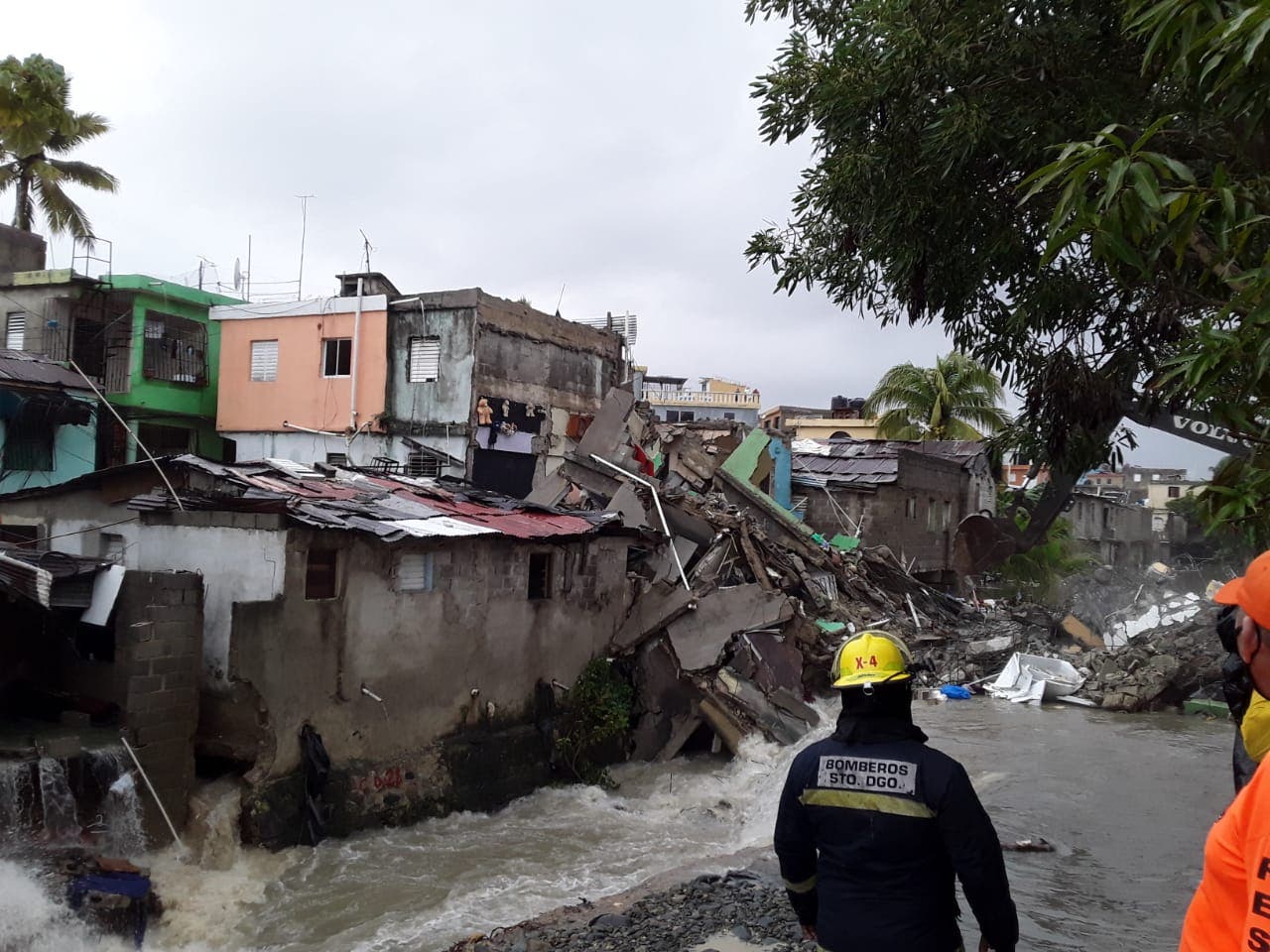 Coe: Laura deja 3,375 persona evacuadas, 145 albergadas y 755 viviendas afectadas tras su paso por el país