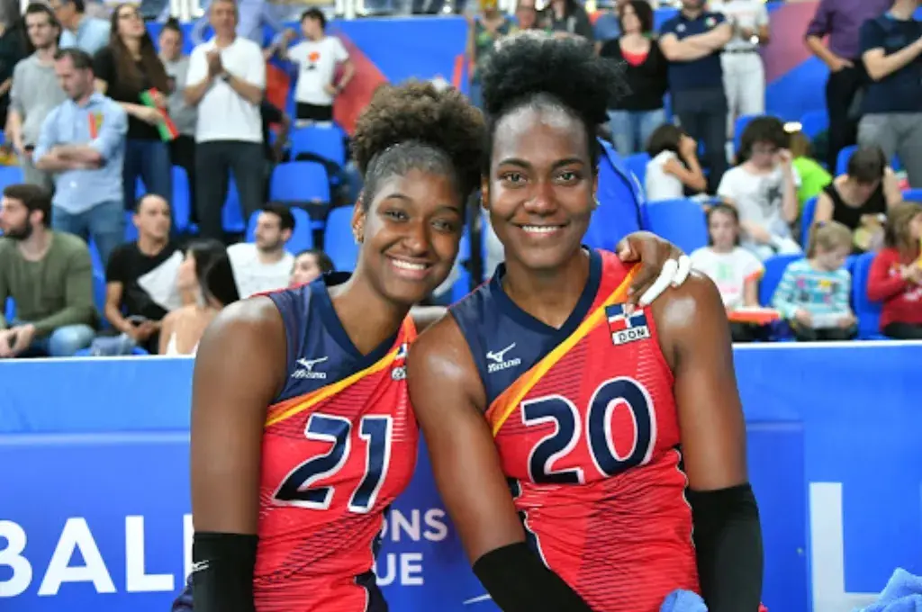 Brayelin y Jineiry, hermanas vitales  selección voleibol