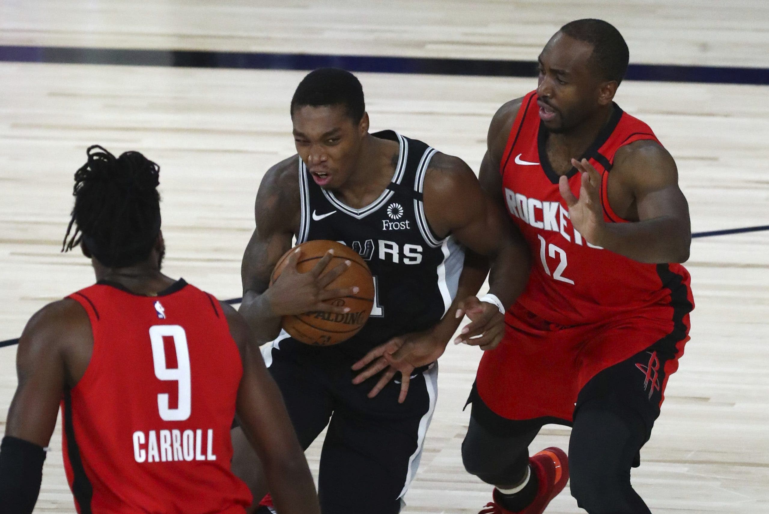 Spurs, Nets y Suns  vencen  jornada NBA
