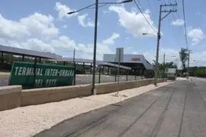 Entorno de la Estación Interurbana del Este en calma desde su inauguración 