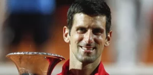 Djokovic y Halep se alzan con la corona