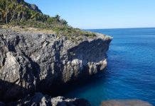 Acantilados,  escudos naturales  contra los tsunamis y tormentas