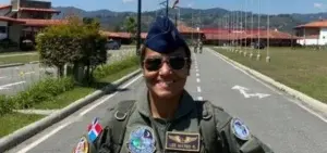 Primera mujer dirige batallón de vuelo FARD