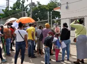 Laboratorio Nacional solo procesará pruebas referidas